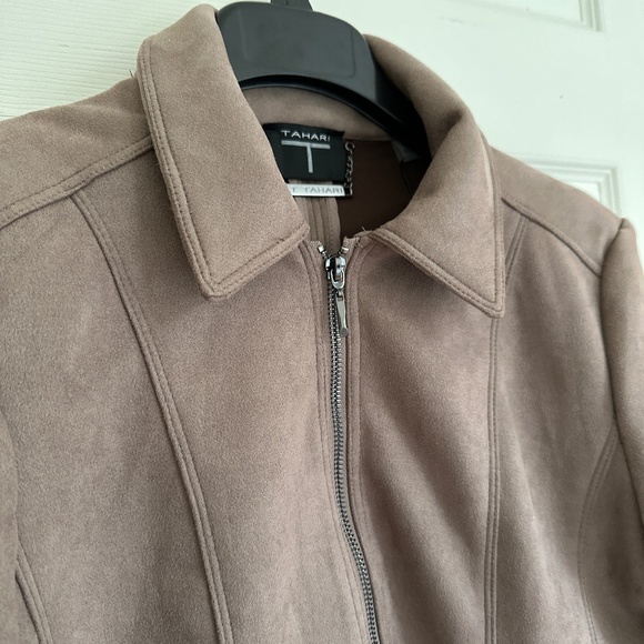 NWT, Tahari Suede Jacket, Dark Cocoa/Brown, S/P - Picture 2 of 10